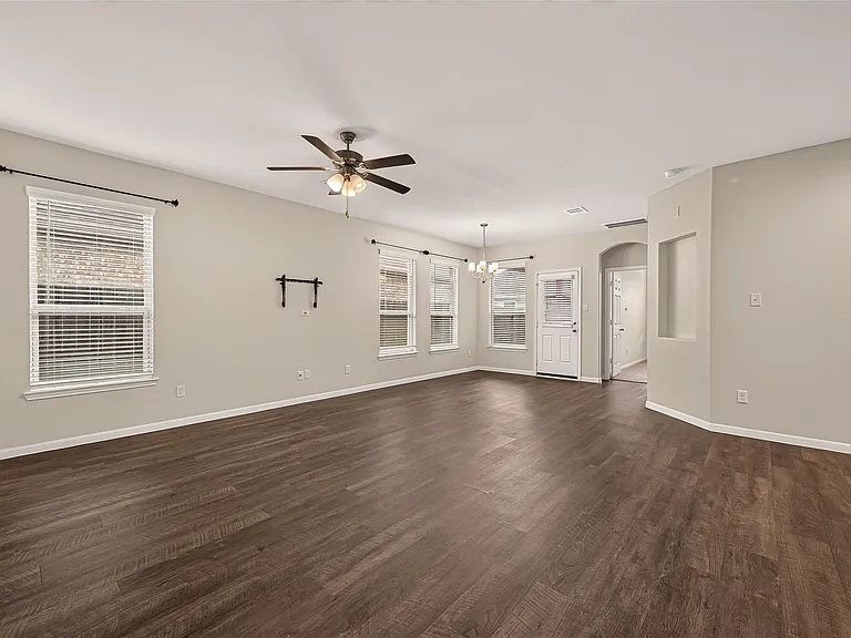 13129 Leisure Cove Dr — Photo 10