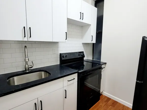 215 East 25th Street image 4 of 6