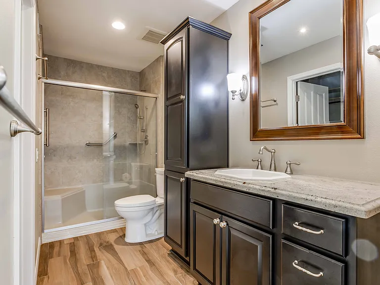 1062 Marina Dr — Photo 16