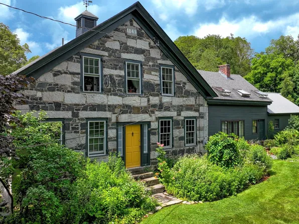 1847 Trebo Road, Chester, VT 05143