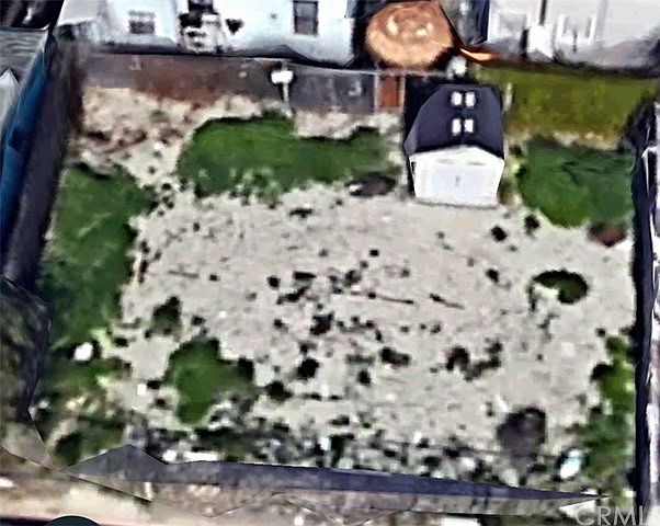 2nd image of 1065 E Chanda Ct
