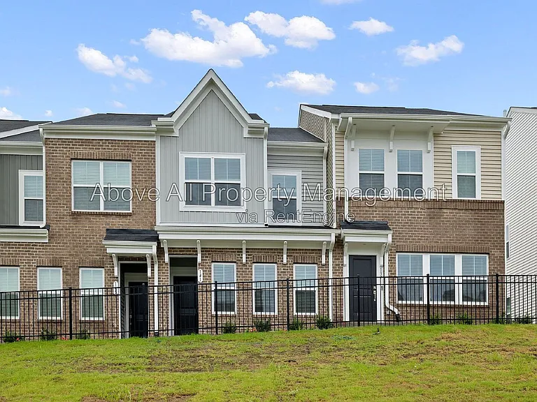 141 Blue Melody Ave — Photo 4