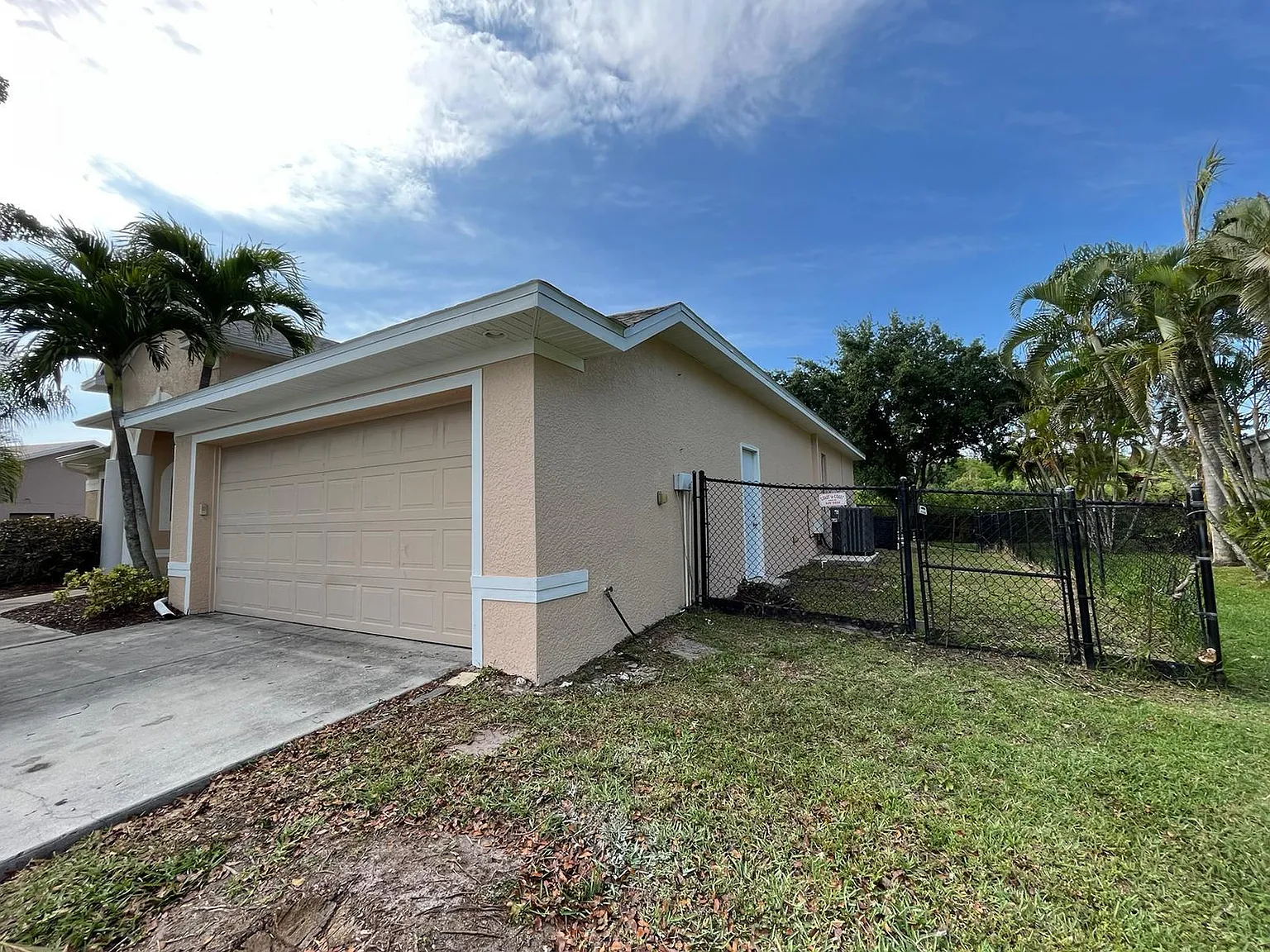 15303 Briarcrest Cir — Photo 2