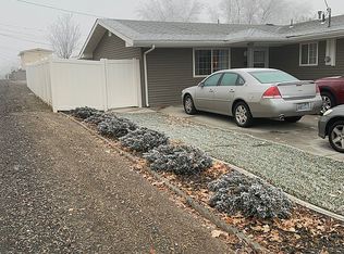 241 S 10th Ave, Othello, WA 99344