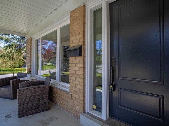 2nd image of 190 Northwood Dr