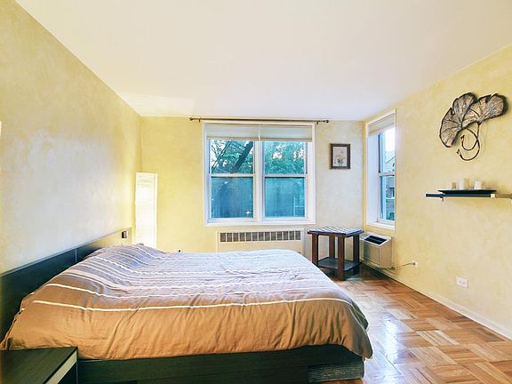 3rd image of 2711 Avenue X APT 1J