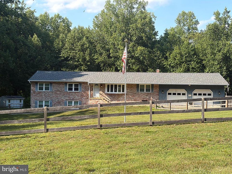 1st image of 4331 Estate Dr