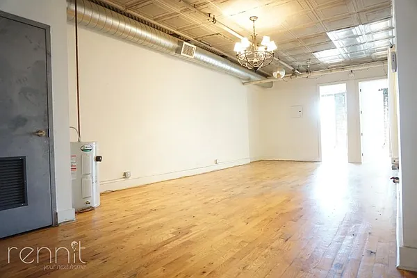 Rented by Rennit Inc. | media 37