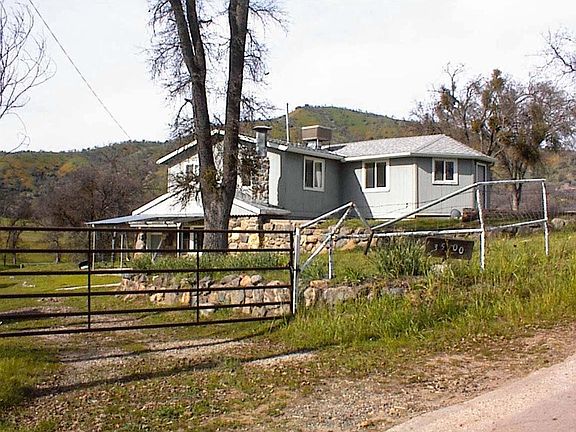 2nd image of 35900 Hopewell Rd