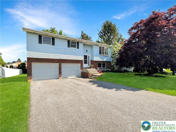 3017 Windsor St, Easton, PA 18045