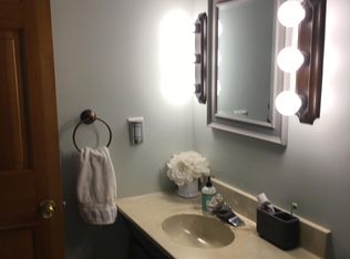 4 Winn Rd, Cumberland, ME 04021