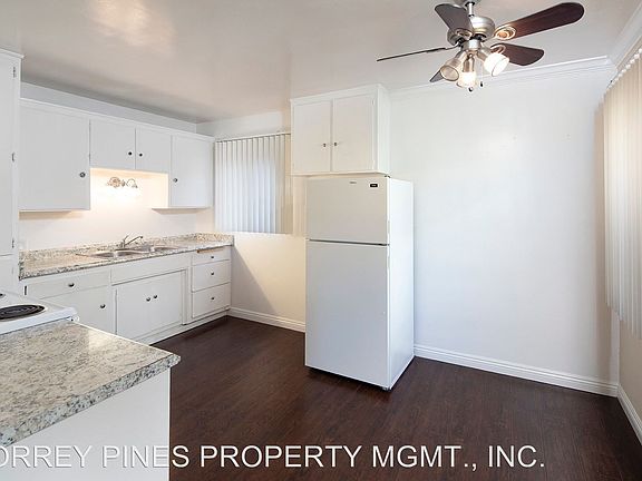 3rd image of 1335 Pacific Beach Dr APT 9