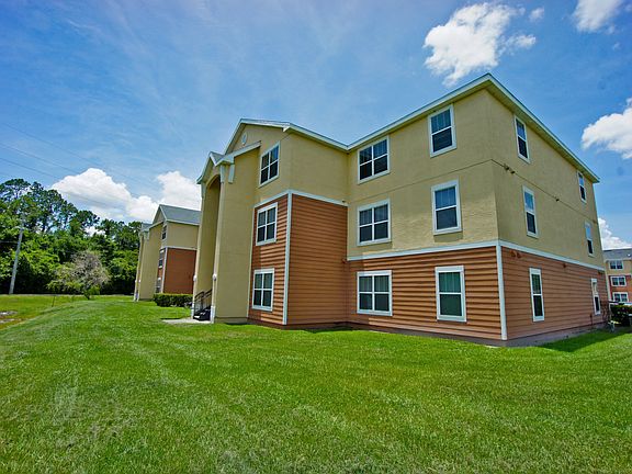 5th image of 1401 Grande Blvd #3986265