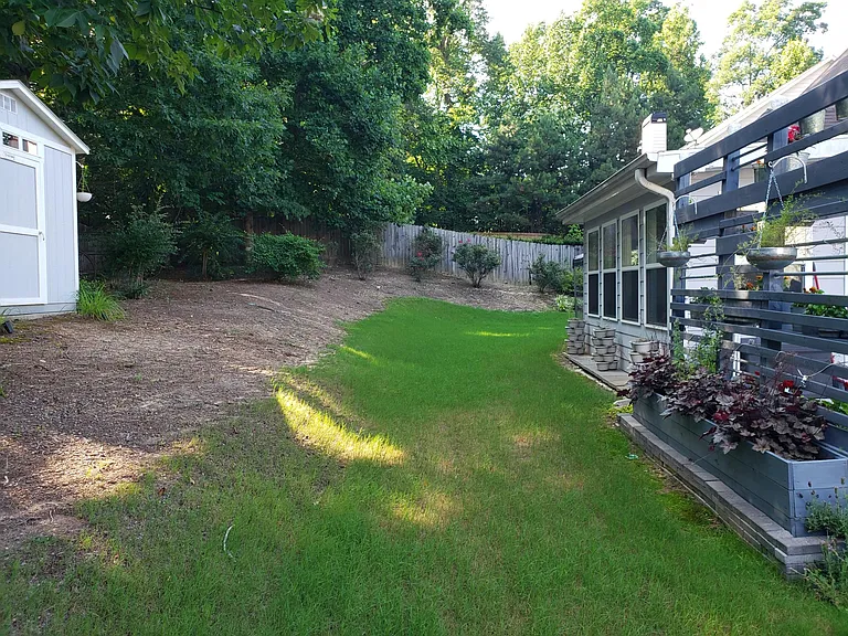 961 Wisteria View Ct — Photo 35