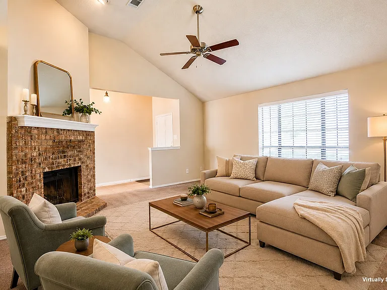 1410 Flameleaf Dr — Photo 4