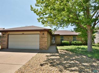 1716 Janeway St, Clovis, NM 88101