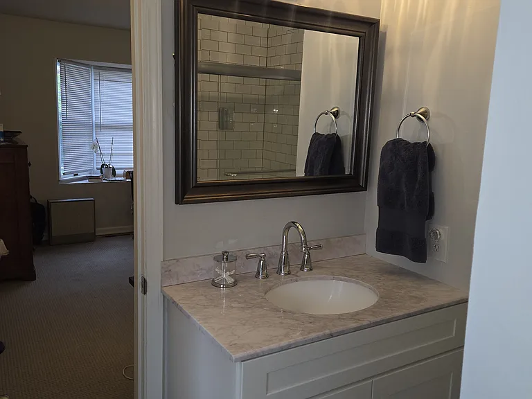 77 Forest St — Photo 12
