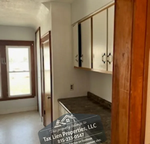 1152 W Staver St — Photo 6
