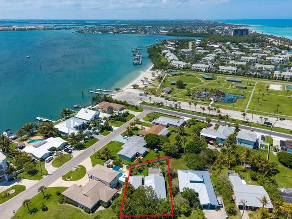 1706 Plover Avenue, Fort Pierce, FL 34949