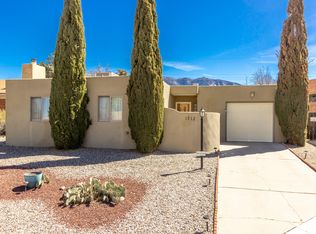 1712 Hiawatha Dr NE, Albuquerque, NM 87112