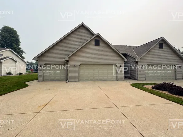 2056 Schanock Dr, Green Bay, WI 54303