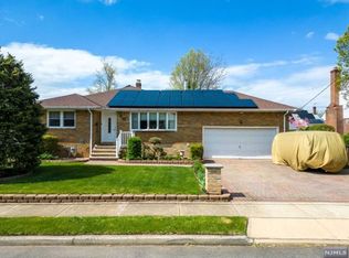 151 Fencsak Ave, Elmwood Park, NJ 07407