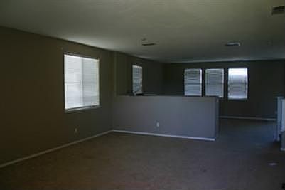 3rd image of 4768 English Oak Ct