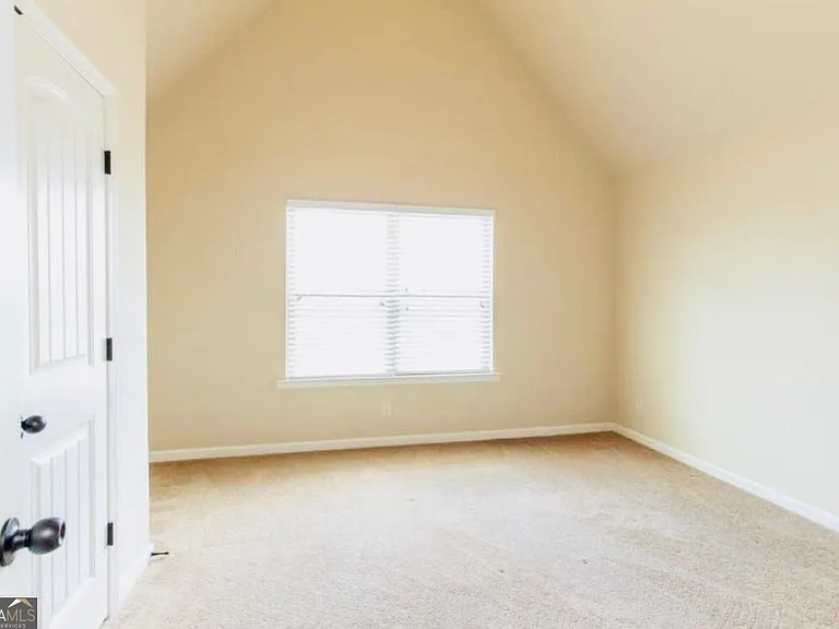 75 Village Park Dr — Photo 18