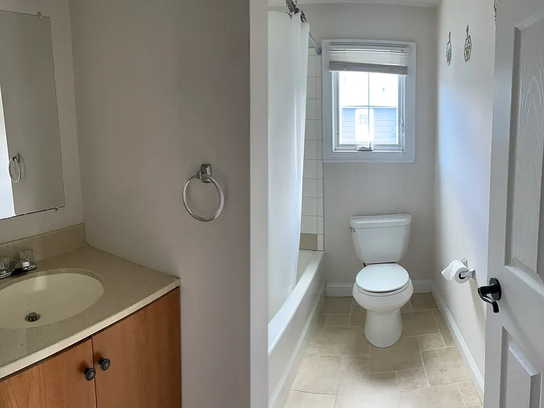 16 Fountain Ave #2 — Photo 4