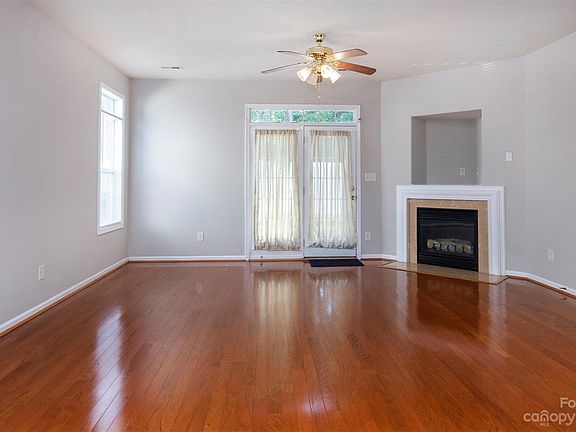 4th image of 7714 Brisbane Ct