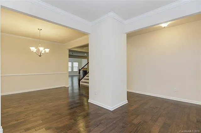 5620 Selkirkshire Rd — Photo 6