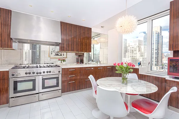 Sold by Brown Harris Stevens | media 28