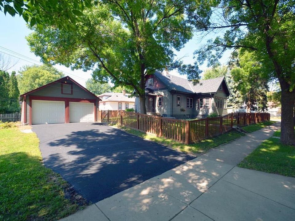1st image of 172 King St W