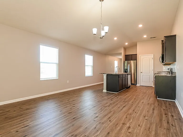 2555 Bear Creek Way — Photo 7