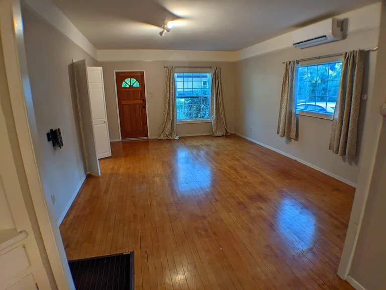 705 Spencer Ave #A — Photo 1