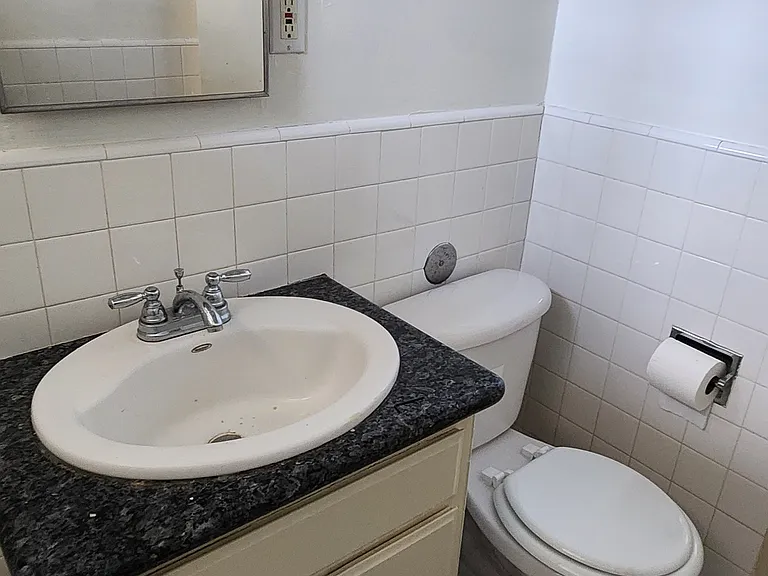 2717 Orchard Ave #15 — Photo 9