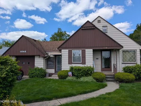 1648 S Wheeling St, Oregon, OH 43616
