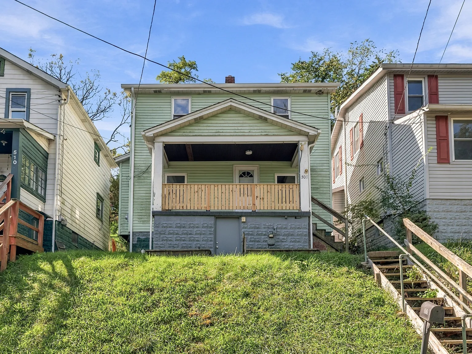 Great remodeled 2 bedroom, Coraopolis — Photo 1