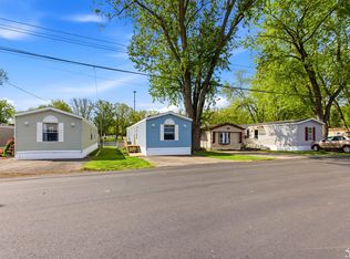 2678 Bayberry Ct, Brooklyn, MI 49230