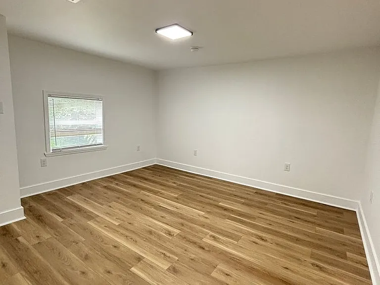 206 King Rd — Photo 15
