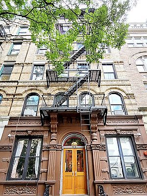 3rd image of 52 E 7th St APT 19