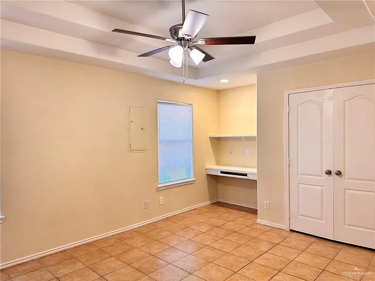 1913 W Western Dr #2 — Photo 10