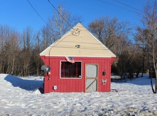 38 2nd St, Milo, ME 04463