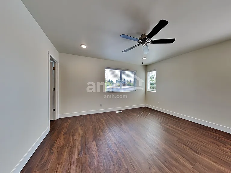 17629 26th Avenue Ct E — Photo 11