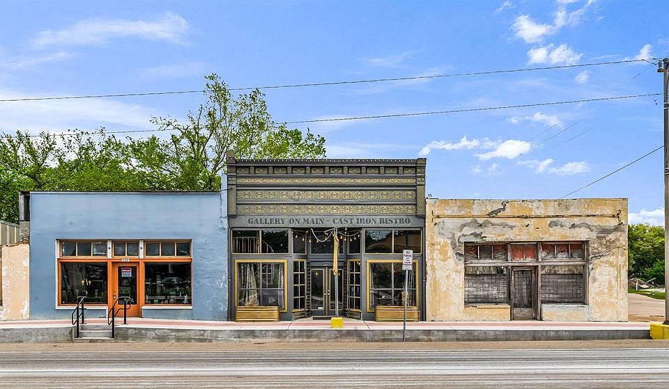726 S Main St Calvert TX 77837 MLS 53572829 Zillow
