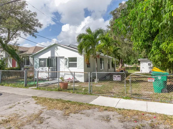 806 Phippen Waiters Road, Dania Beach, FL 33004
