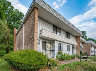 14 Bayberry Ct #14, Cromwell, CT 06416