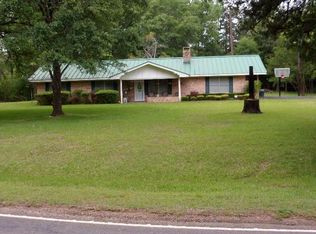 643 State Highway 147 N, San Augustine, TX 75972
