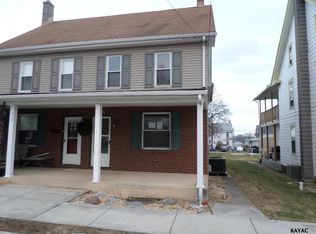 111 N York St, Etters, PA 17319