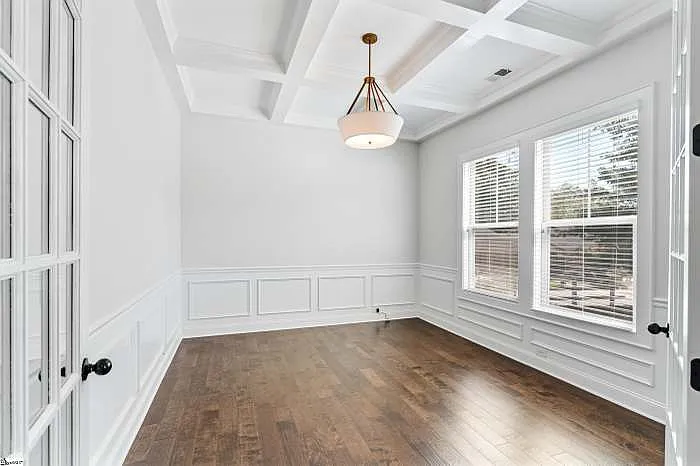 105 Grove Valley Way — Photo 11